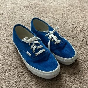 royal blue pig suede vans